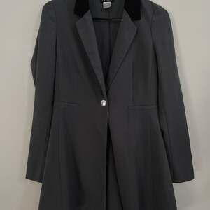 Venus Long Line High-Low Tuxedo Blazer with Pleated Tail